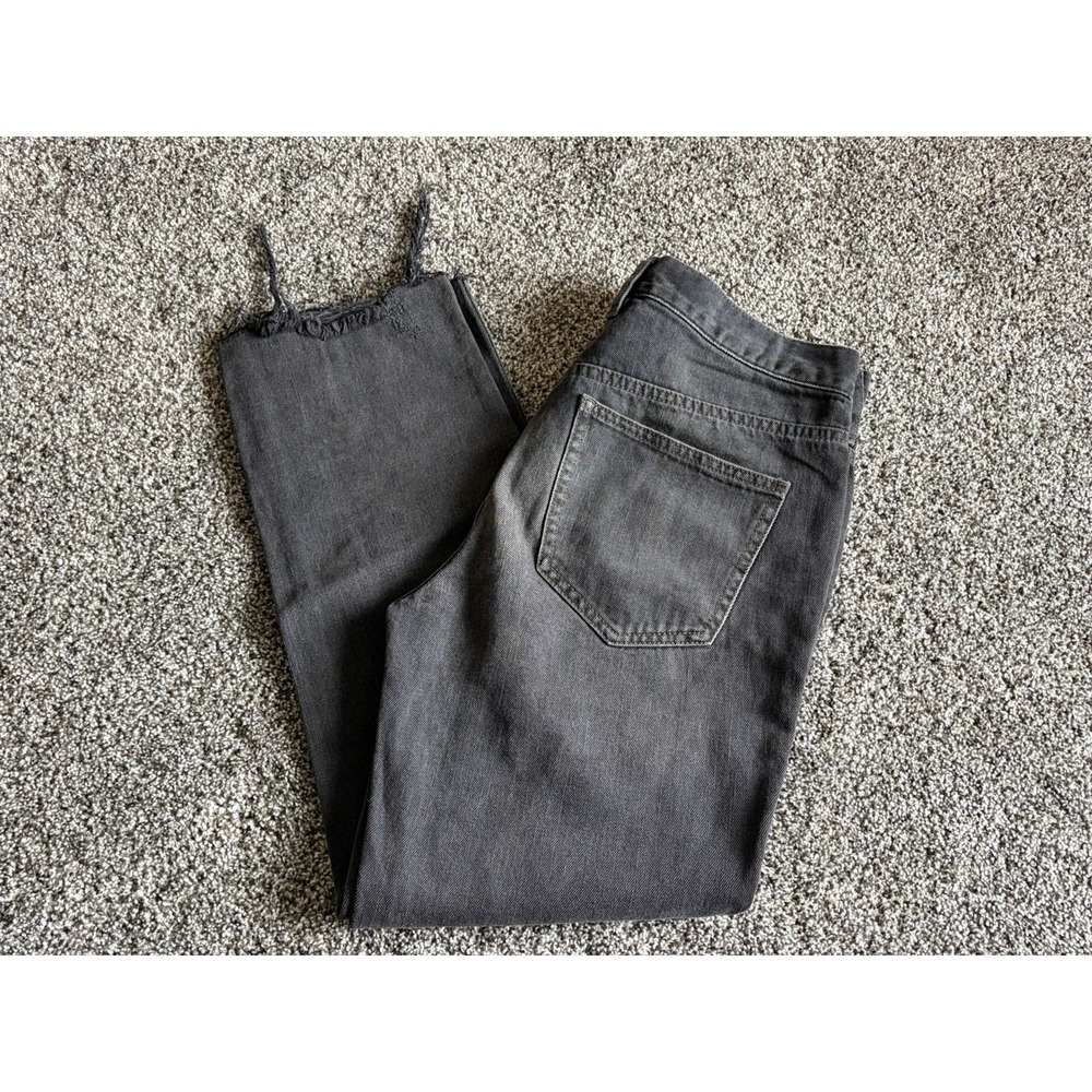 Free People We The Free Distress Black Crop Denim Jeans Measure 31/25‎ Tag 27